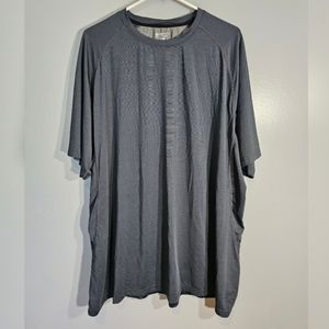 Liberty Pro Shirt in Gray with Scale Patterned Back
